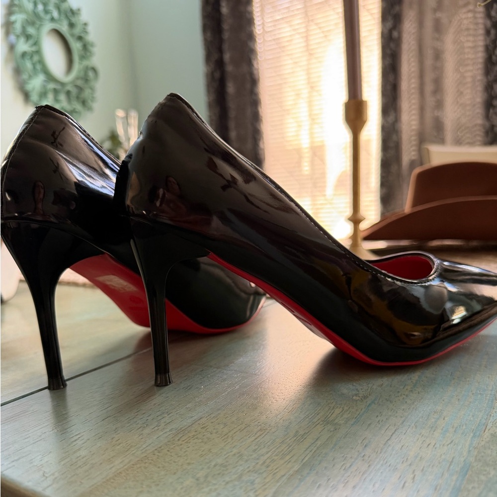 Elegant Black Stiletto Heels